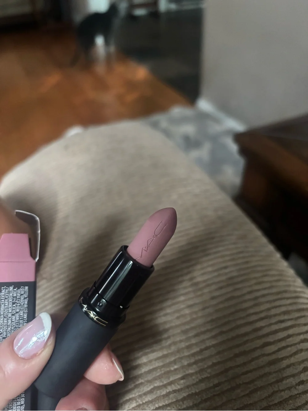 Mac powder kiss lipstick Girls Weekend